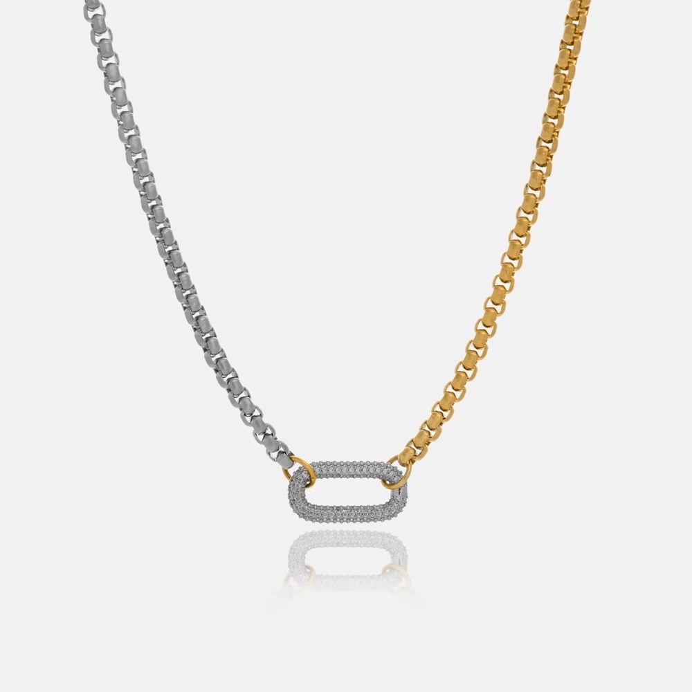 Elegant 18K Gold Plated Stainless Steel Necklace - Picture 3 of 5